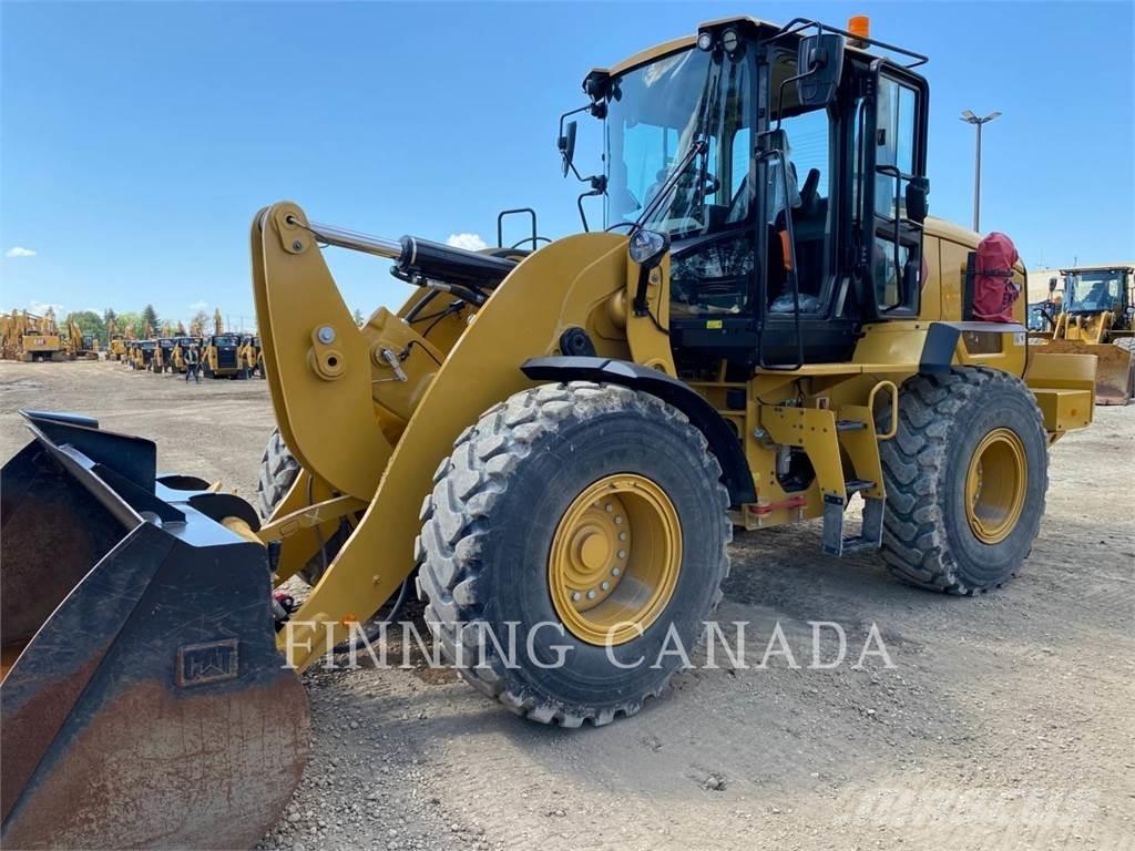 CAT 938M Rataslaadurid