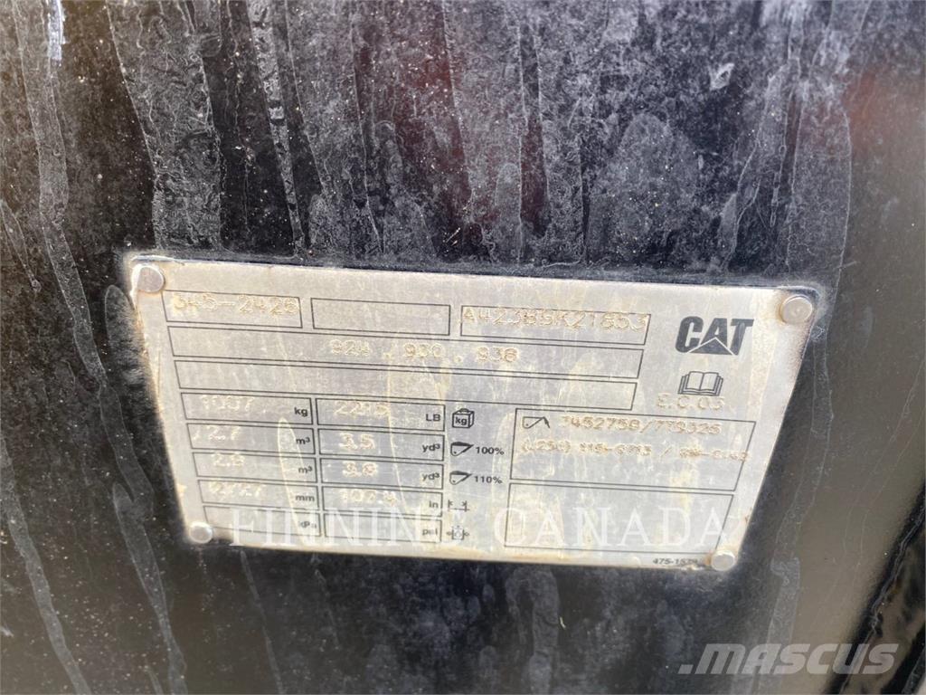 CAT 938M Rataslaadurid