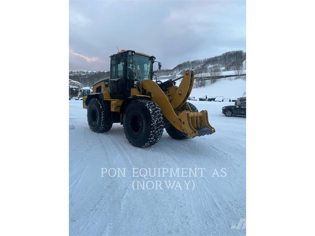 CAT 938M Rataslaadurid