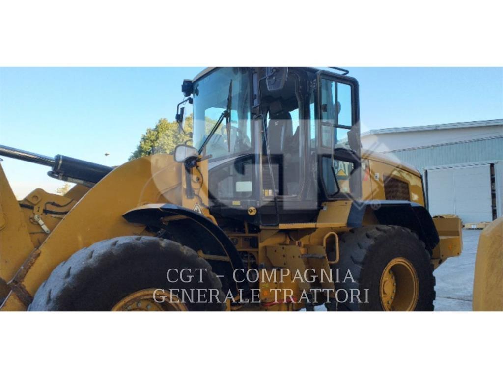 CAT 938M Rataslaadurid