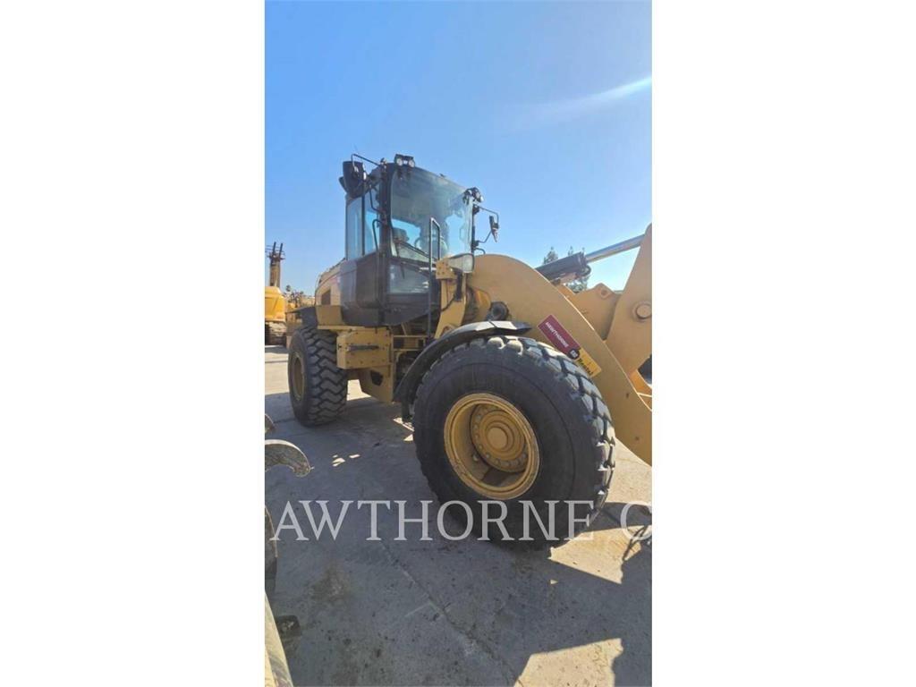 CAT 938M Rataslaadurid