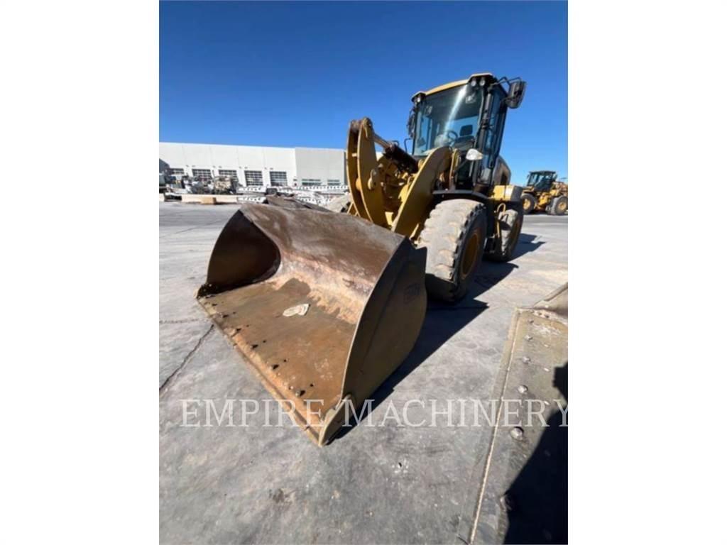 CAT 938M 3V FC Rataslaadurid