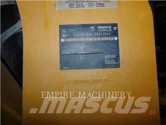 CAT 938M FC Rataslaadurid