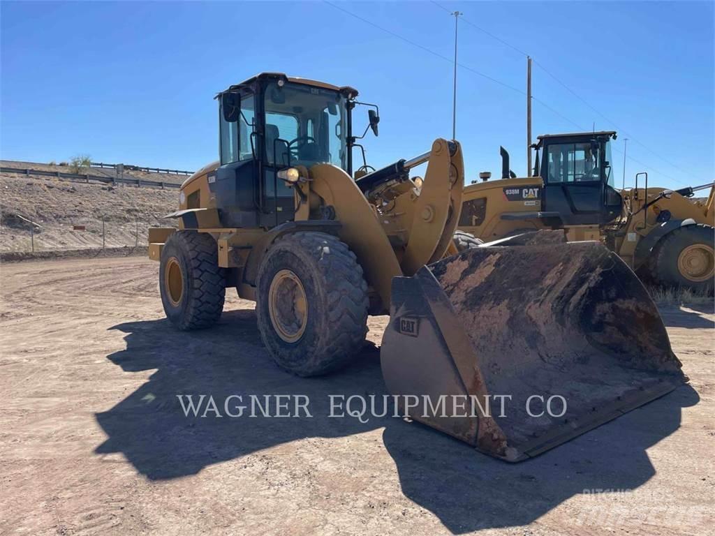 CAT 938M FC Rataslaadurid
