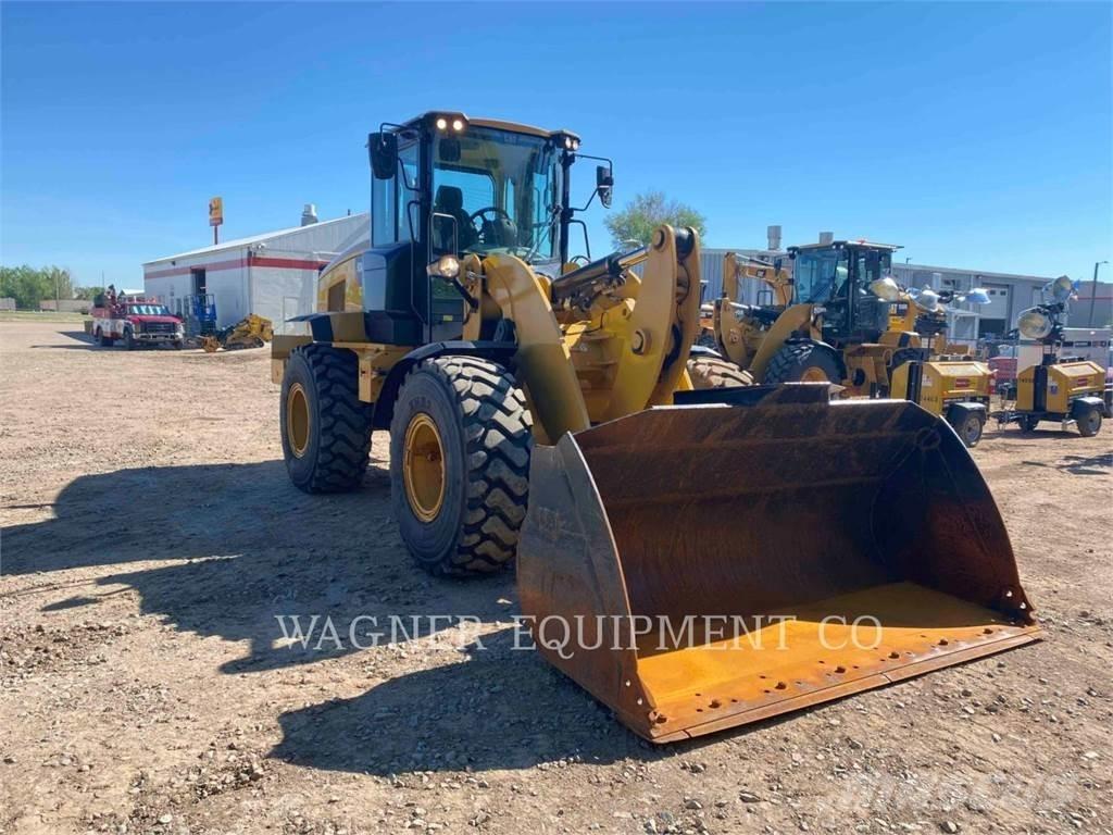 CAT 938M FC Rataslaadurid