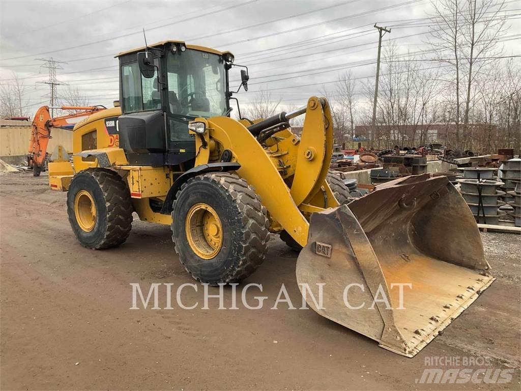 CAT 938M LSRQ Rataslaadurid