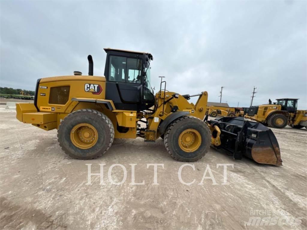 CAT 938M QC Rataslaadurid