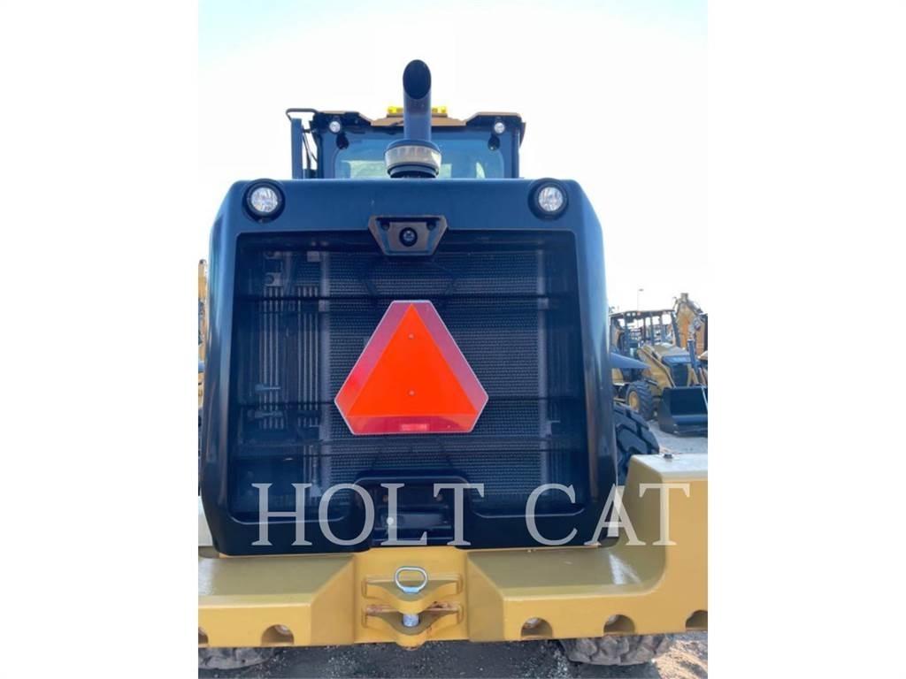CAT 938M QC Rataslaadurid