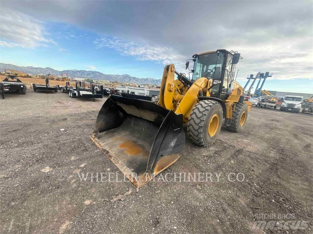 CAT 938M QC Rataslaadurid