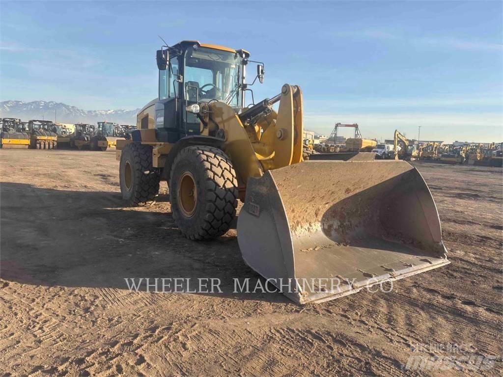 CAT 938M QC Rataslaadurid
