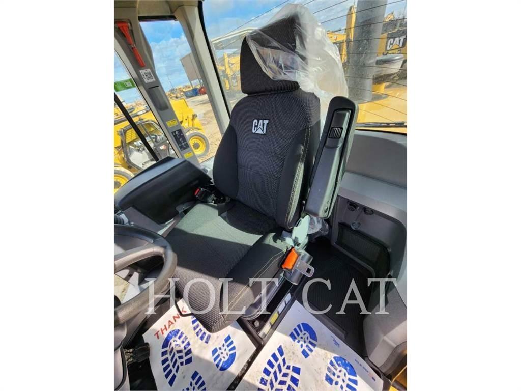 CAT 938M QC Rataslaadurid