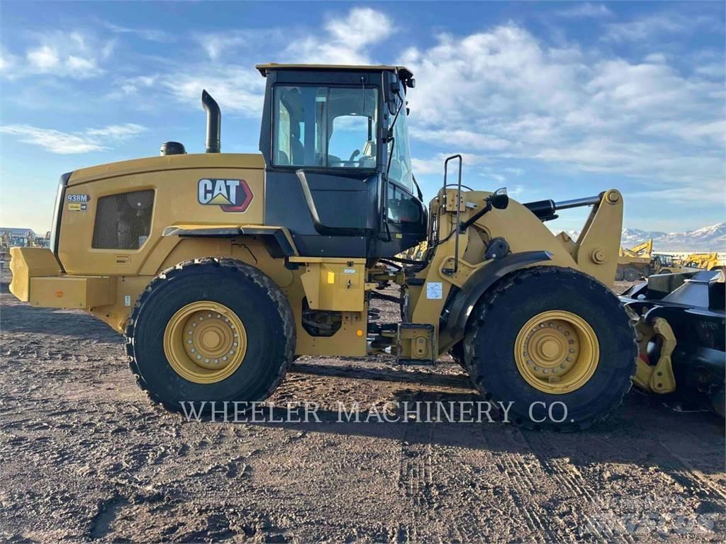 CAT 938M QC Rataslaadurid
