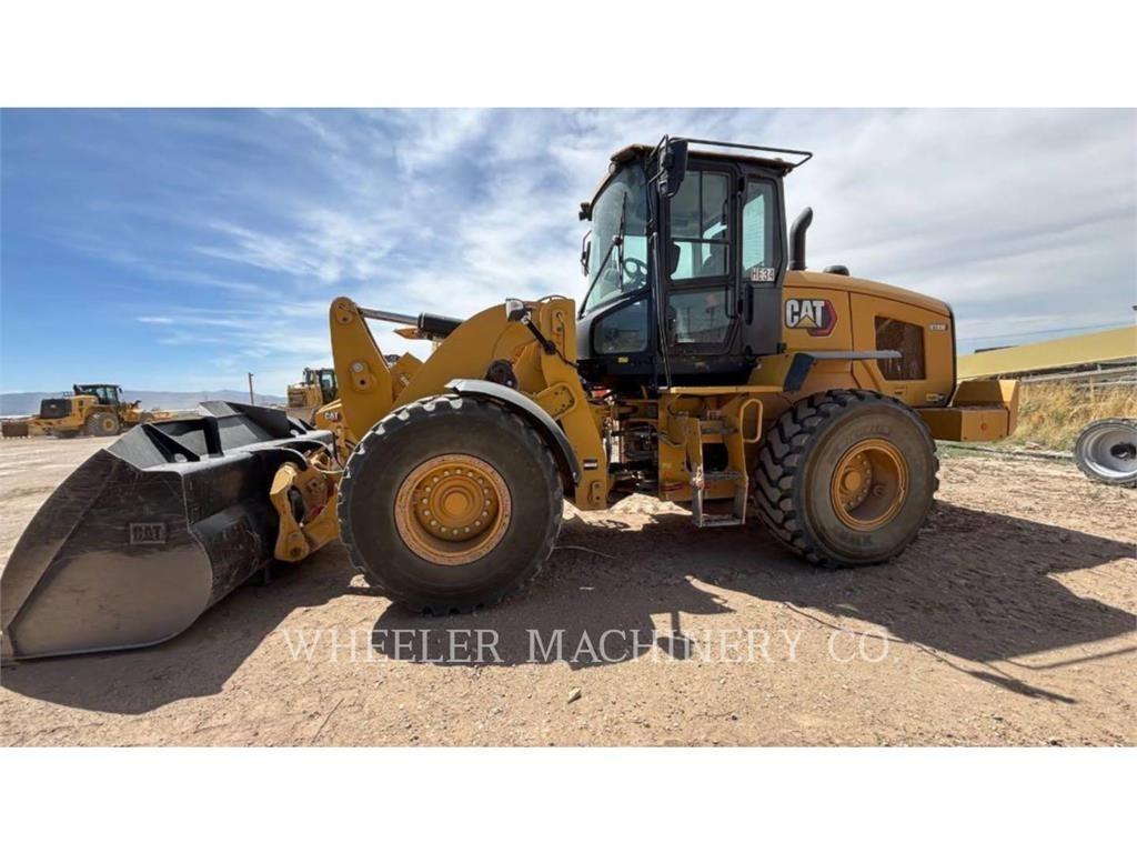 CAT 938M QC Rataslaadurid