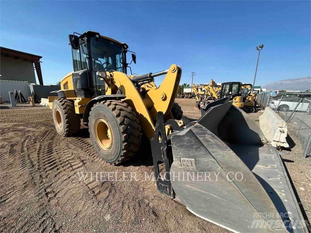 CAT 938M QC 3V Rataslaadurid