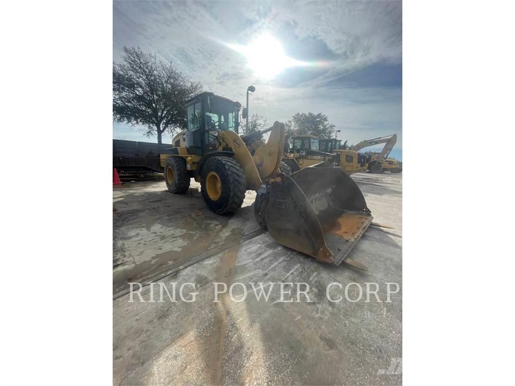 CAT 938MQC Rataslaadurid