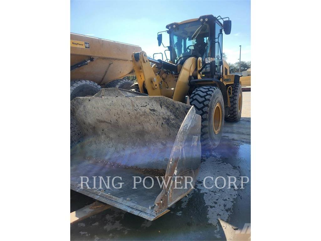 CAT 938QC Rataslaadurid