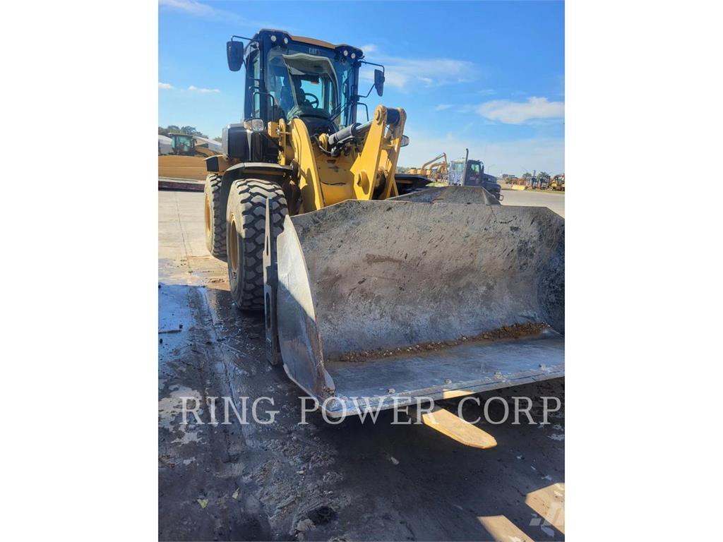 CAT 938QC Rataslaadurid