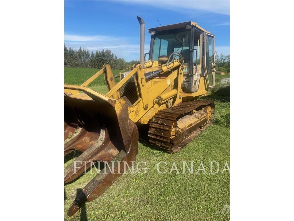 CAT 939C Rataslaadurid