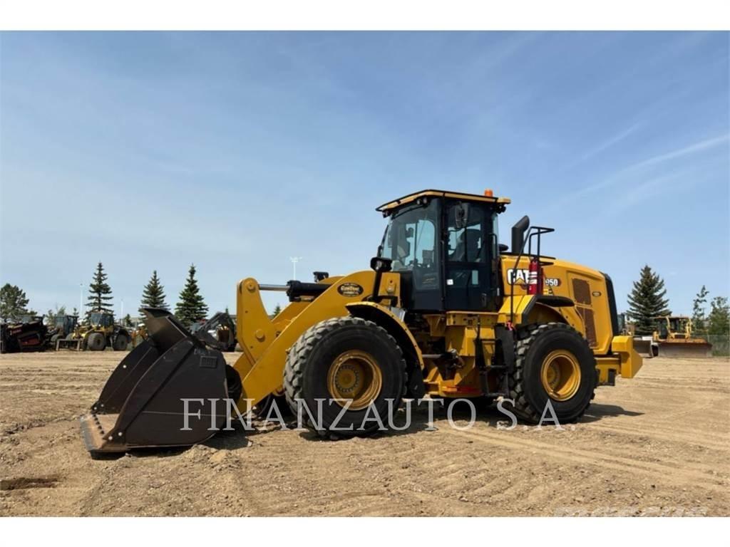 CAT 950 Rataslaadurid