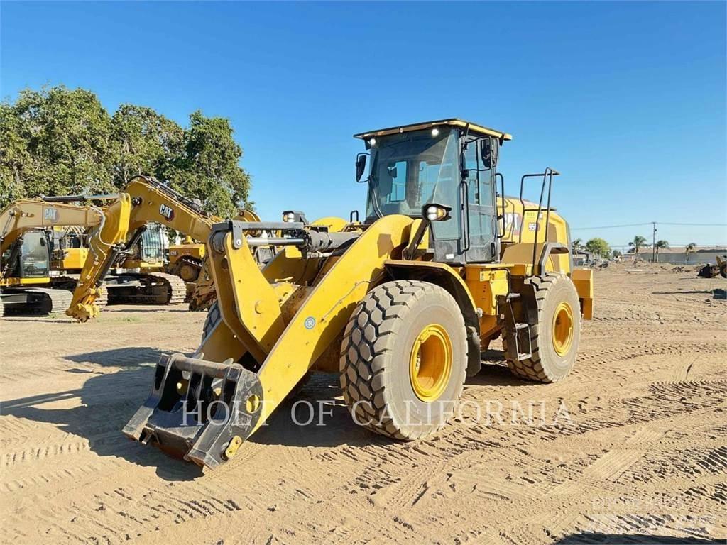 CAT 950 Rataslaadurid