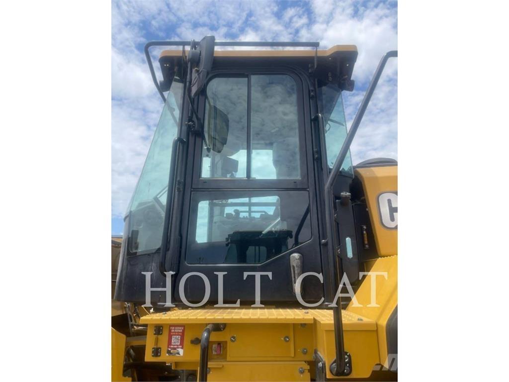 CAT 950 Rataslaadurid