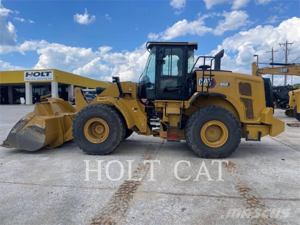 CAT 950 Rataslaadurid
