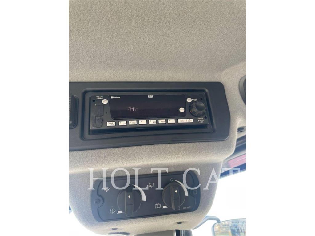 CAT 950 Rataslaadurid