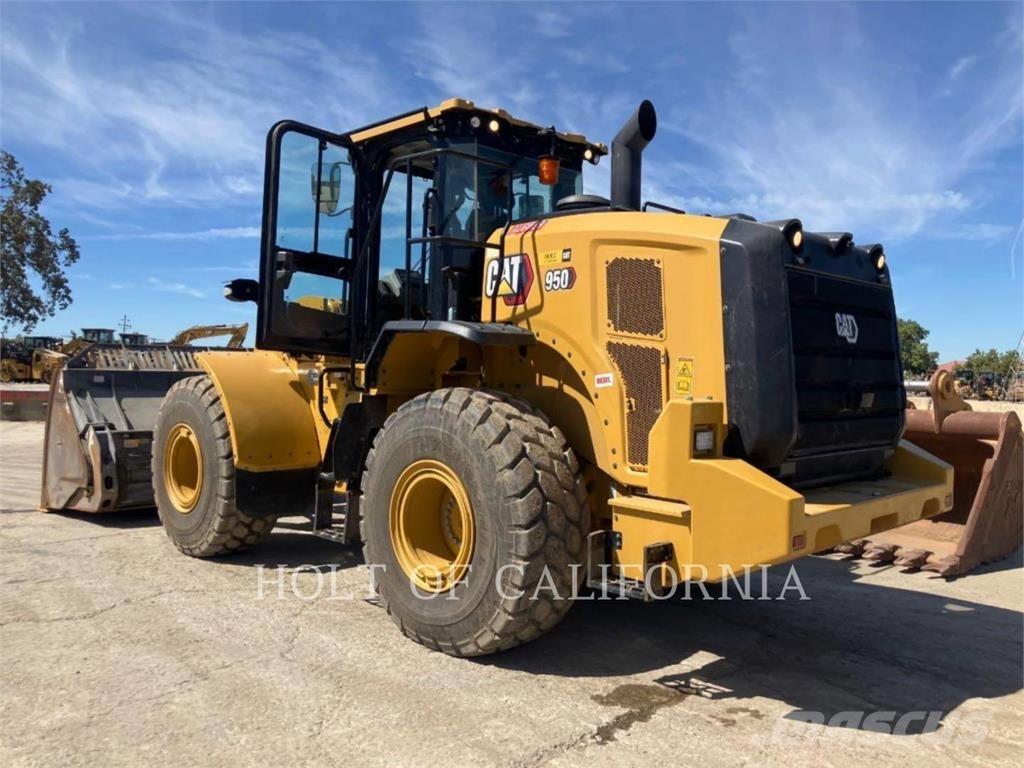CAT 950 Rataslaadurid