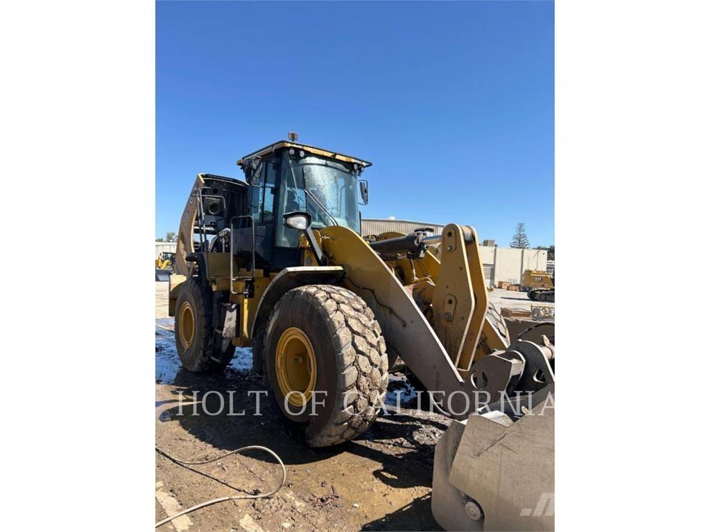 CAT 950 Rataslaadurid