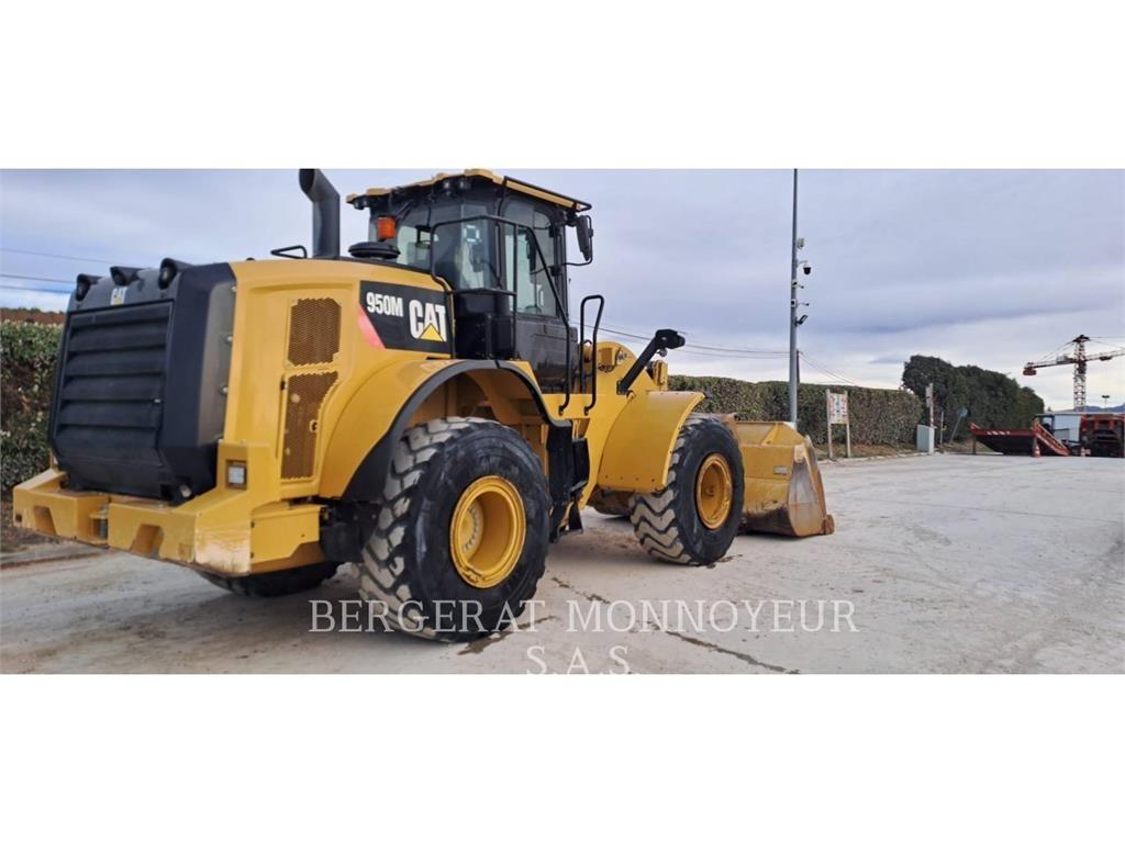 CAT 950M Rataslaadurid