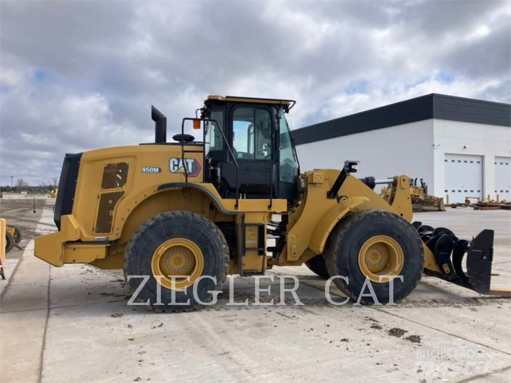 CAT 950M Rataslaadurid