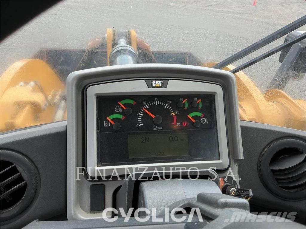 CAT 950M Rataslaadurid