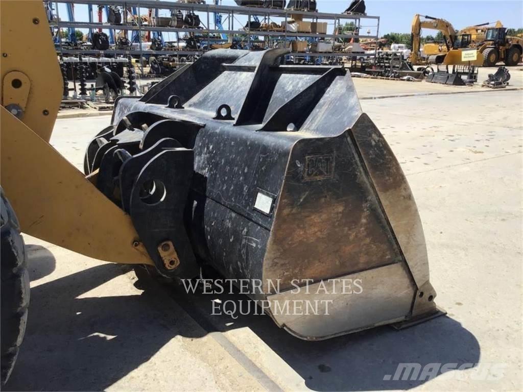 CAT 950M Rataslaadurid