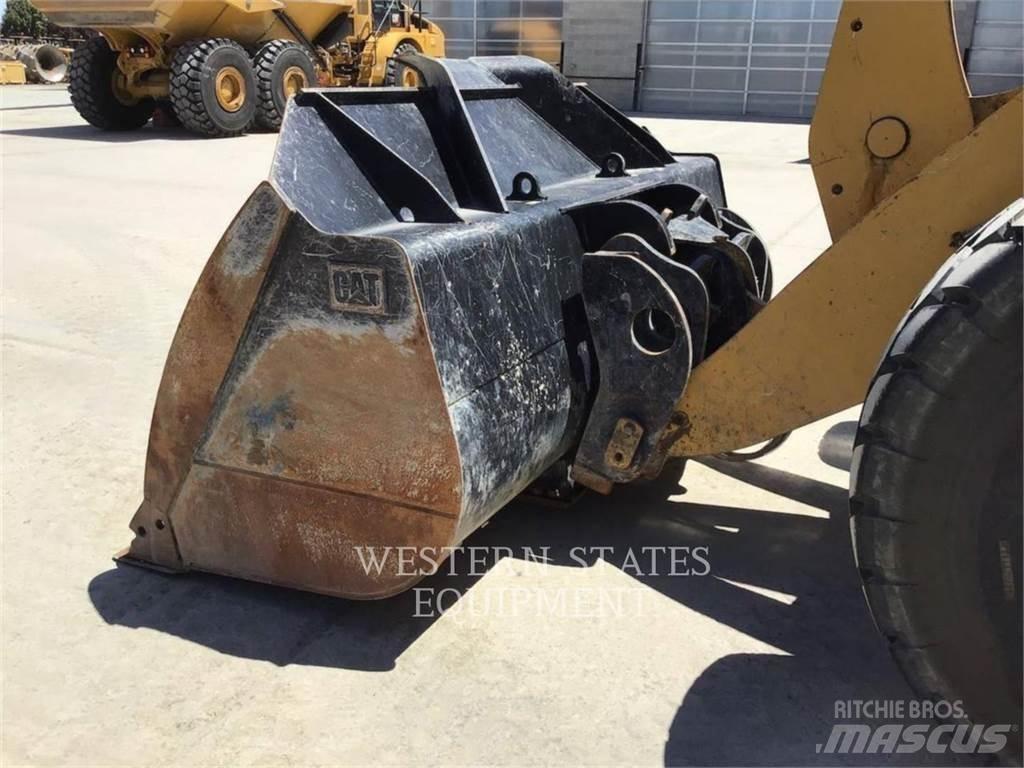CAT 950M Rataslaadurid