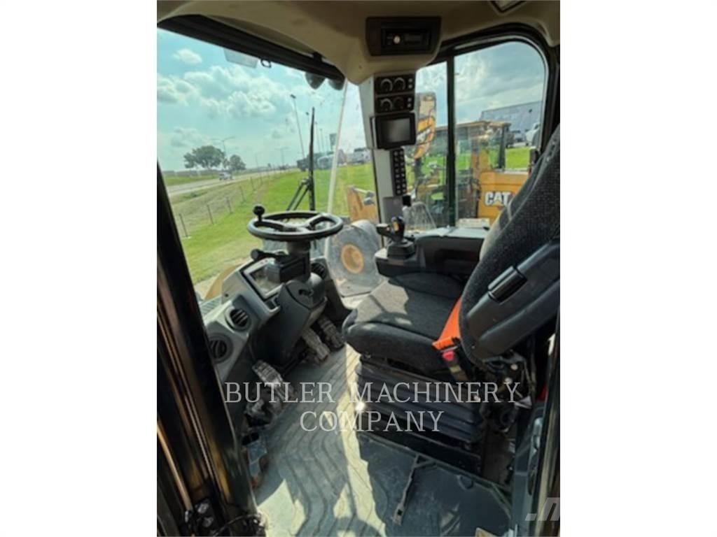 CAT 950M Rataslaadurid