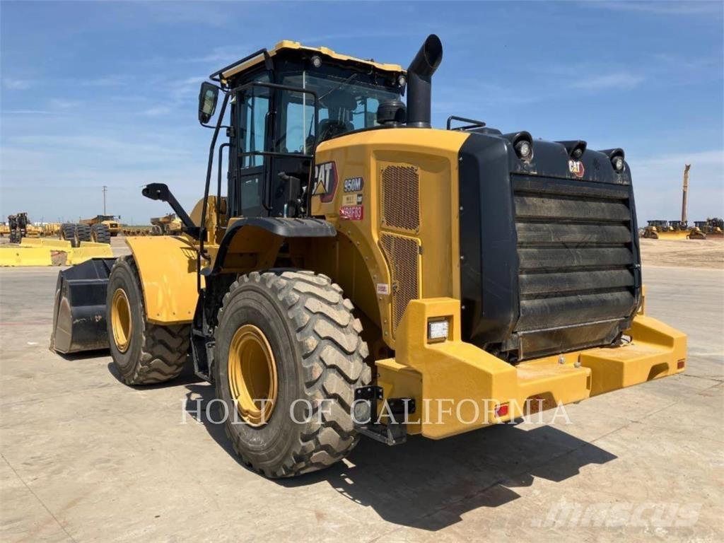 CAT 950M Rataslaadurid