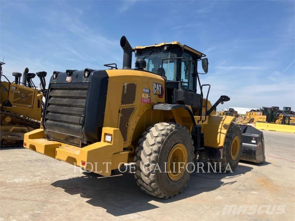 CAT 950M Rataslaadurid