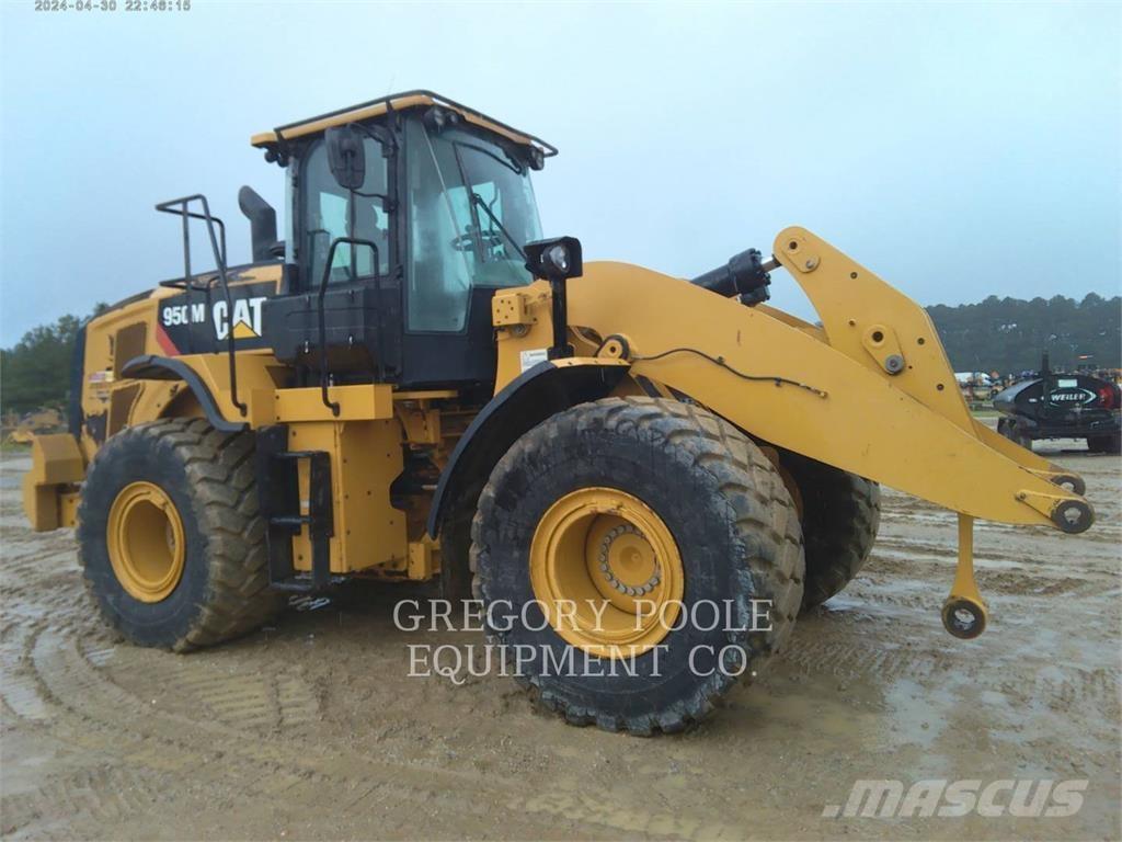 CAT 950M Rataslaadurid