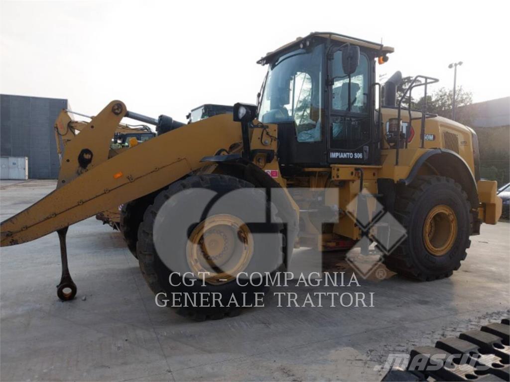 CAT 950M Rataslaadurid