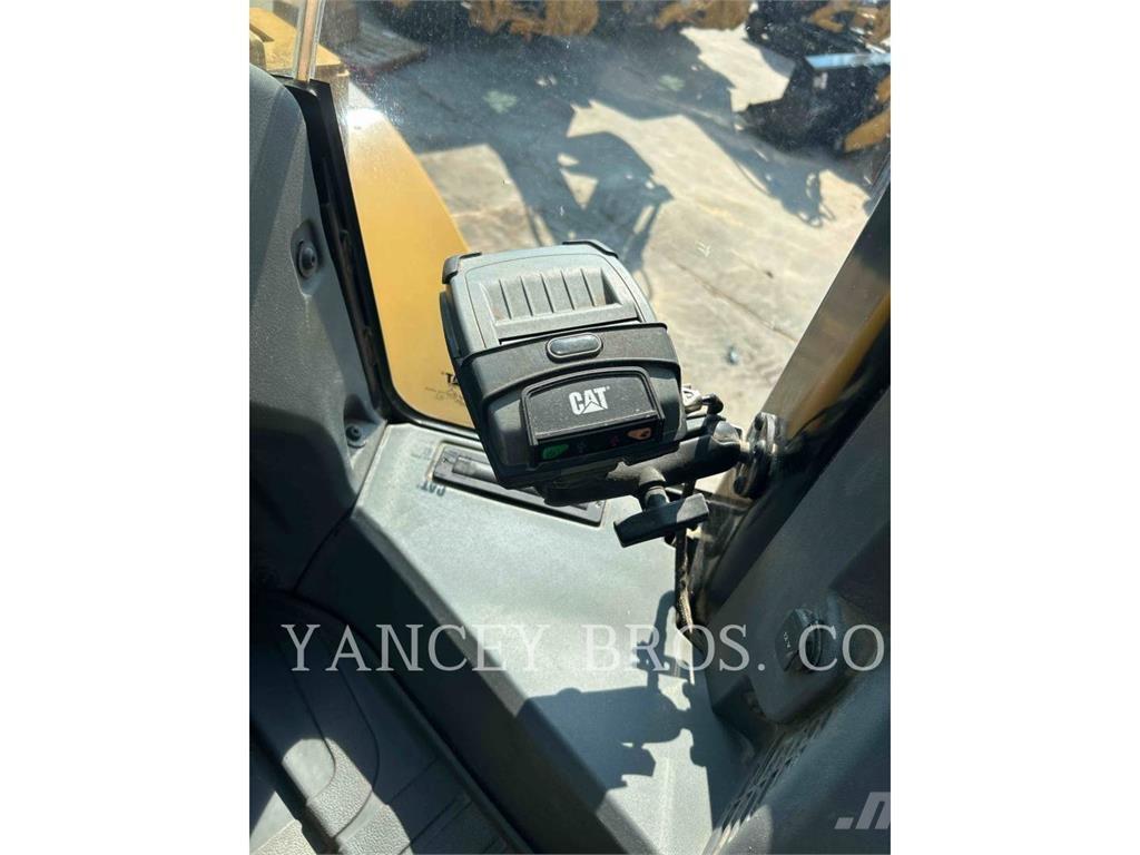 CAT 950M Rataslaadurid