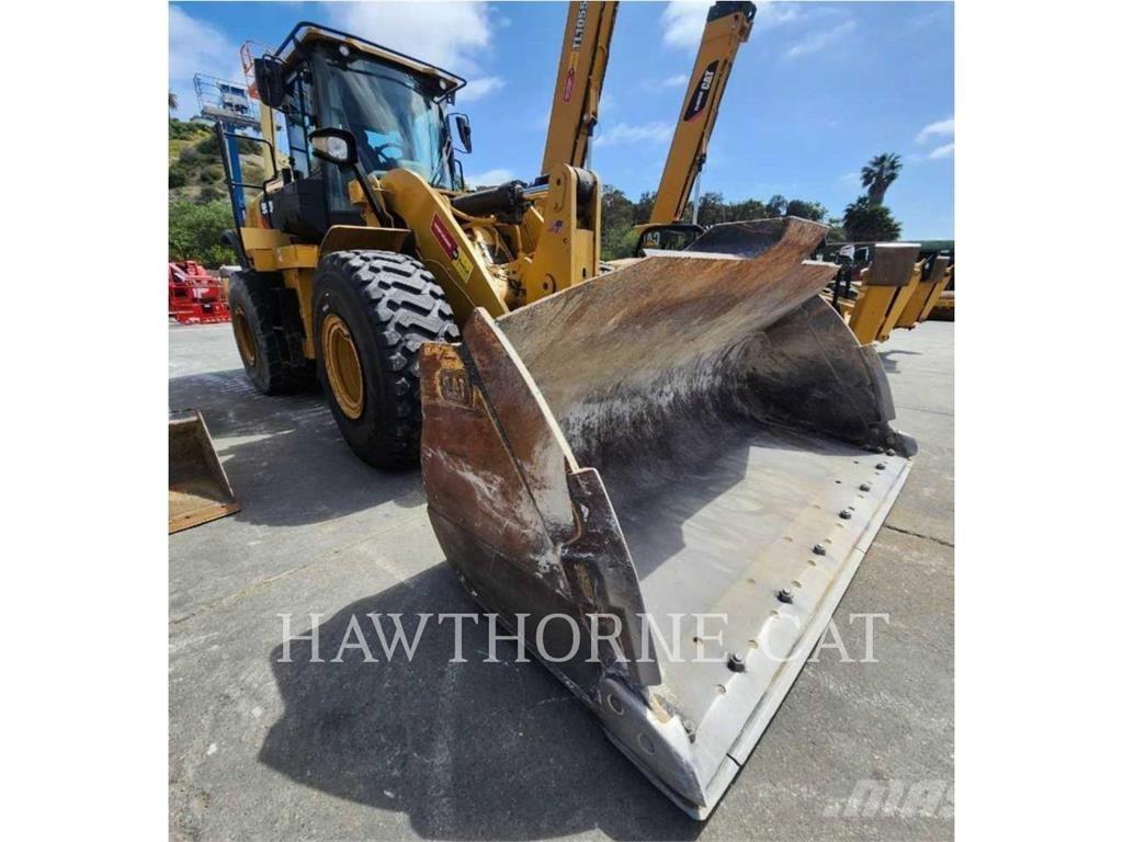 CAT 950M Rataslaadurid