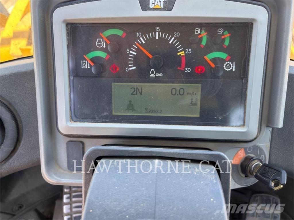 CAT 950M Rataslaadurid