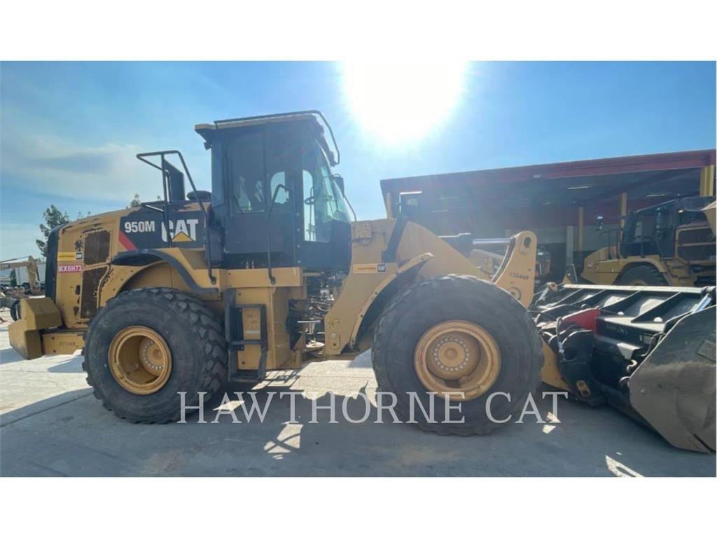 CAT 950M Rataslaadurid