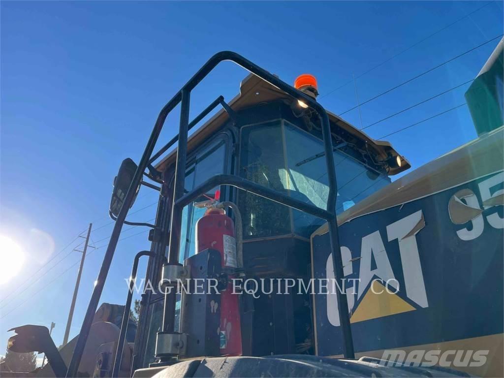 CAT 950M FC Rataslaadurid