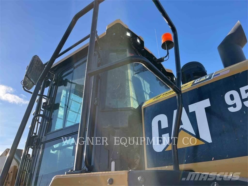 CAT 950M FC Rataslaadurid