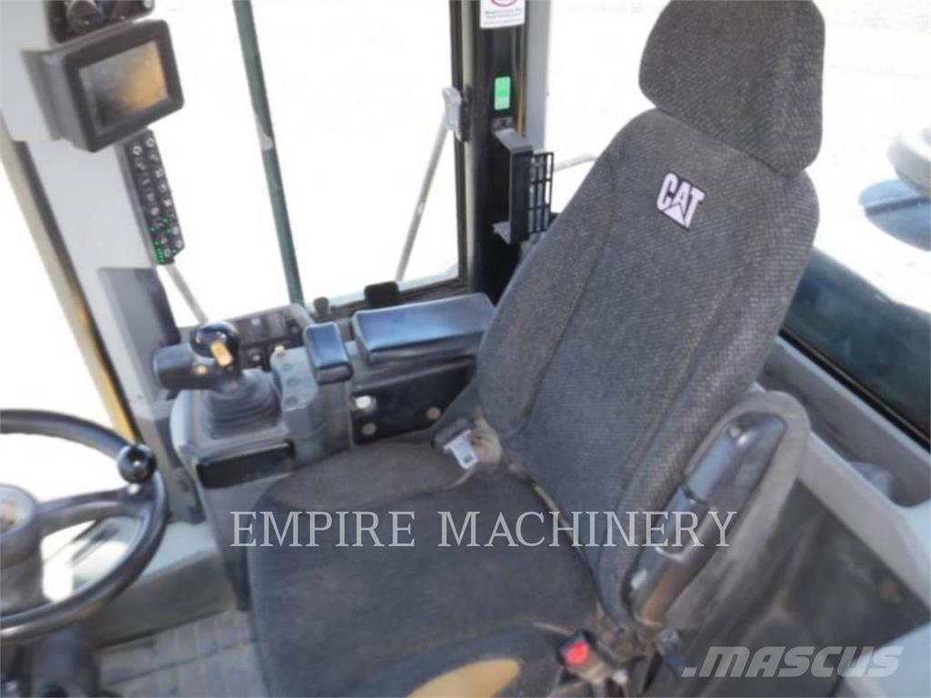 CAT 950M FC Rataslaadurid