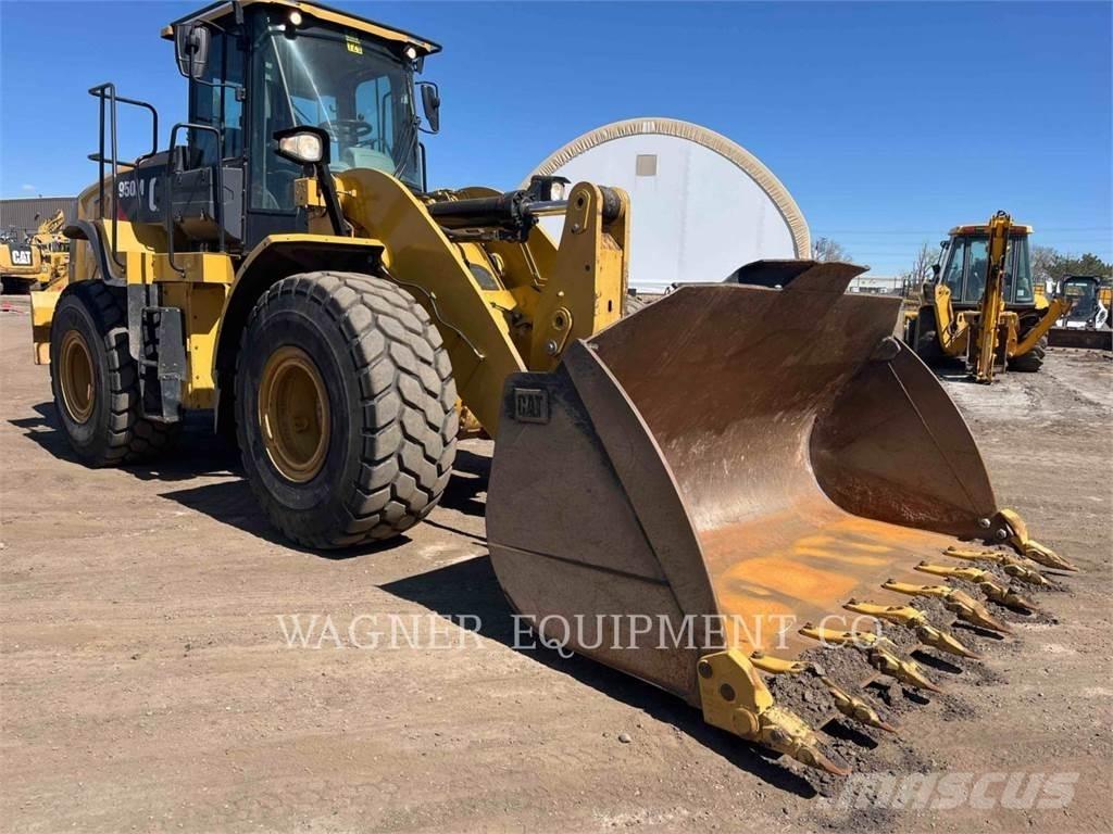 CAT 950M FC Rataslaadurid