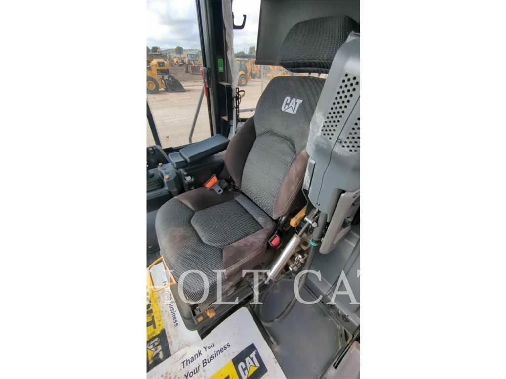 CAT 950M QC Rataslaadurid