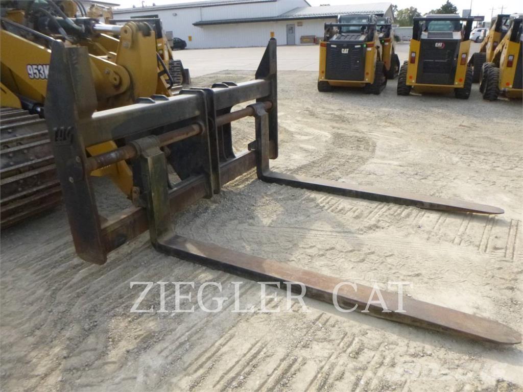 CAT 953KLGP Roomiklaadurid
