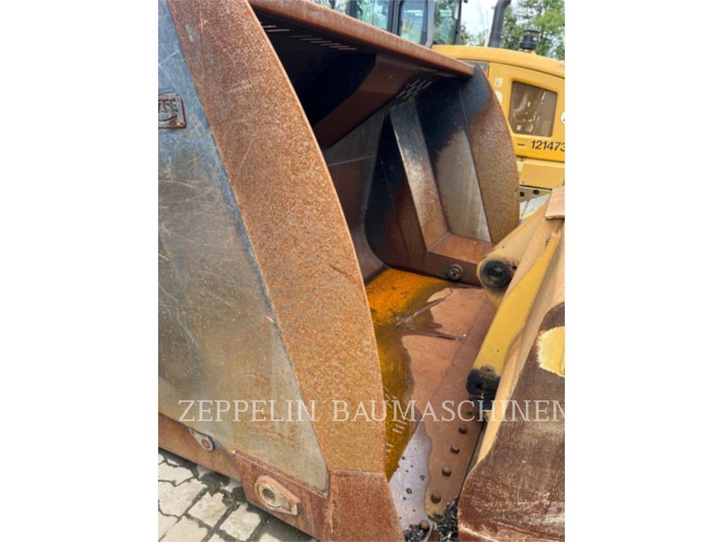 CAT 962M Rataslaadurid